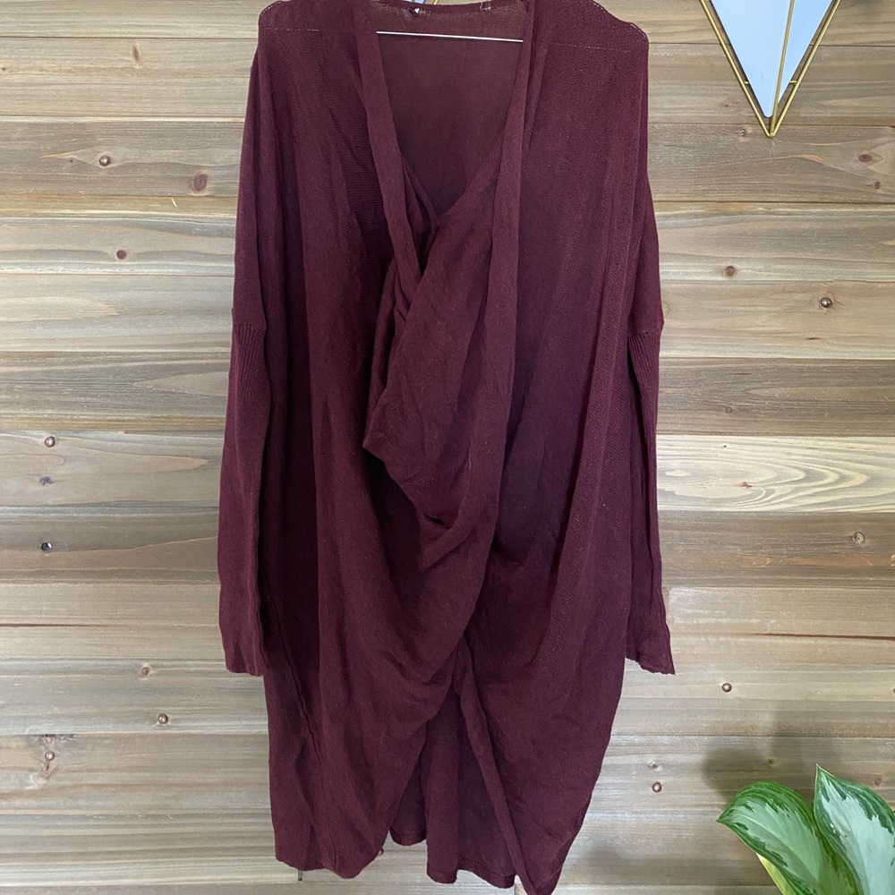 Comfy Versatile Fall Lightweight Maroon Sweater - image 1